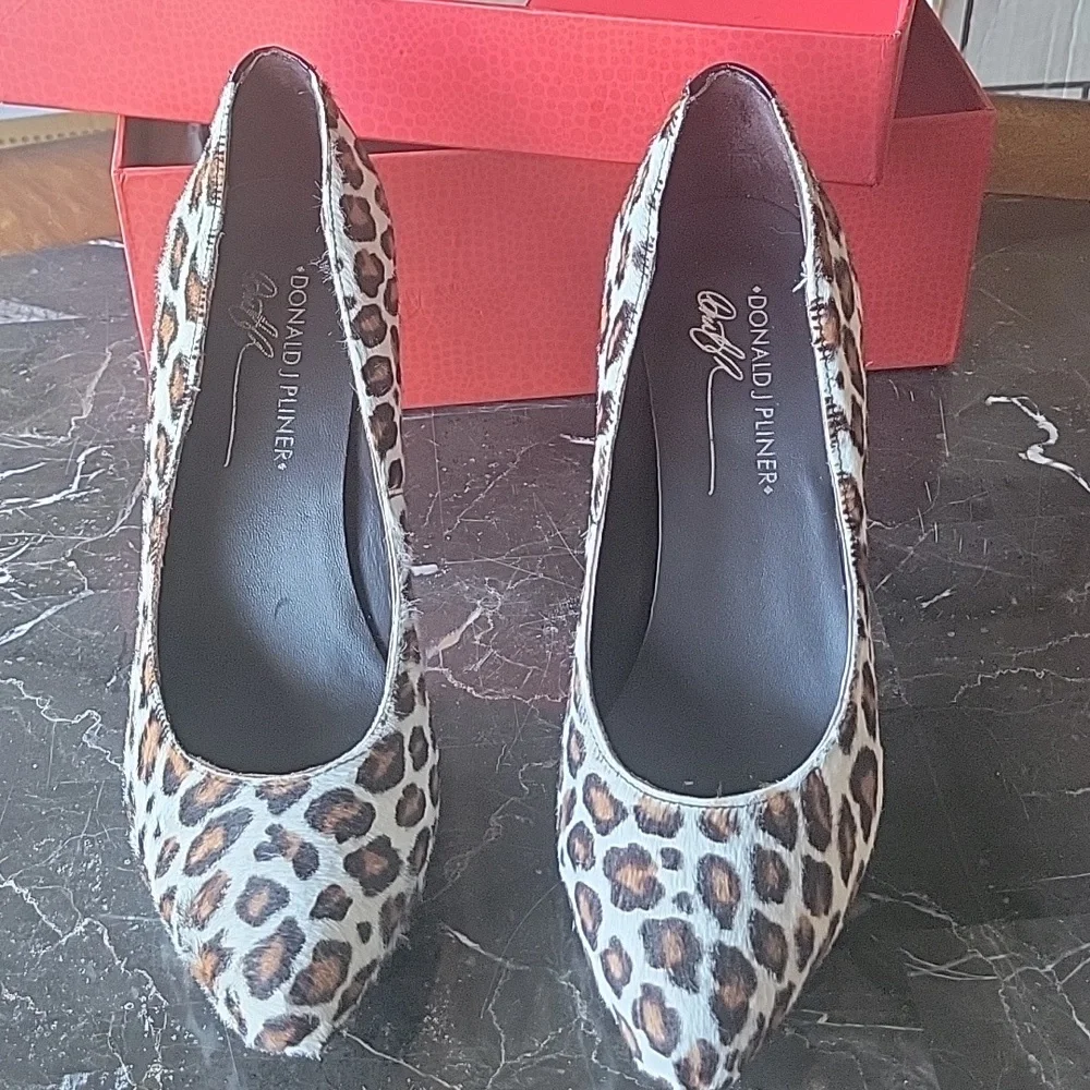 Leopard Heels - Picture 3 of 4